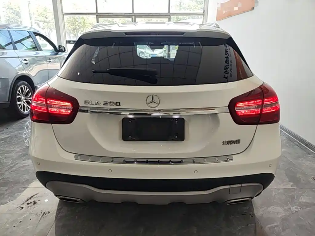Mercedes-Benz GLA 2019