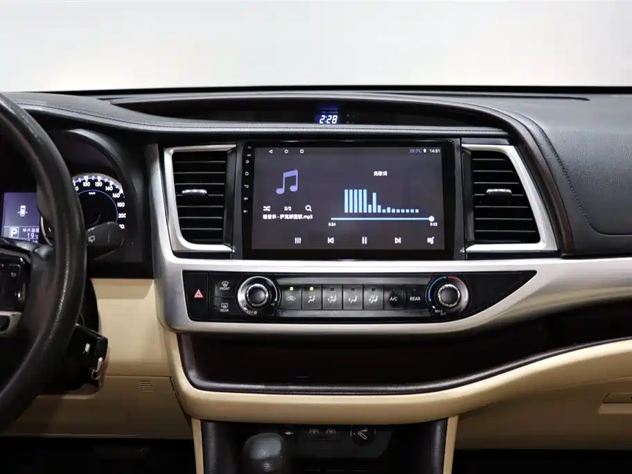 Toyota Highlander 2021 — фото 15