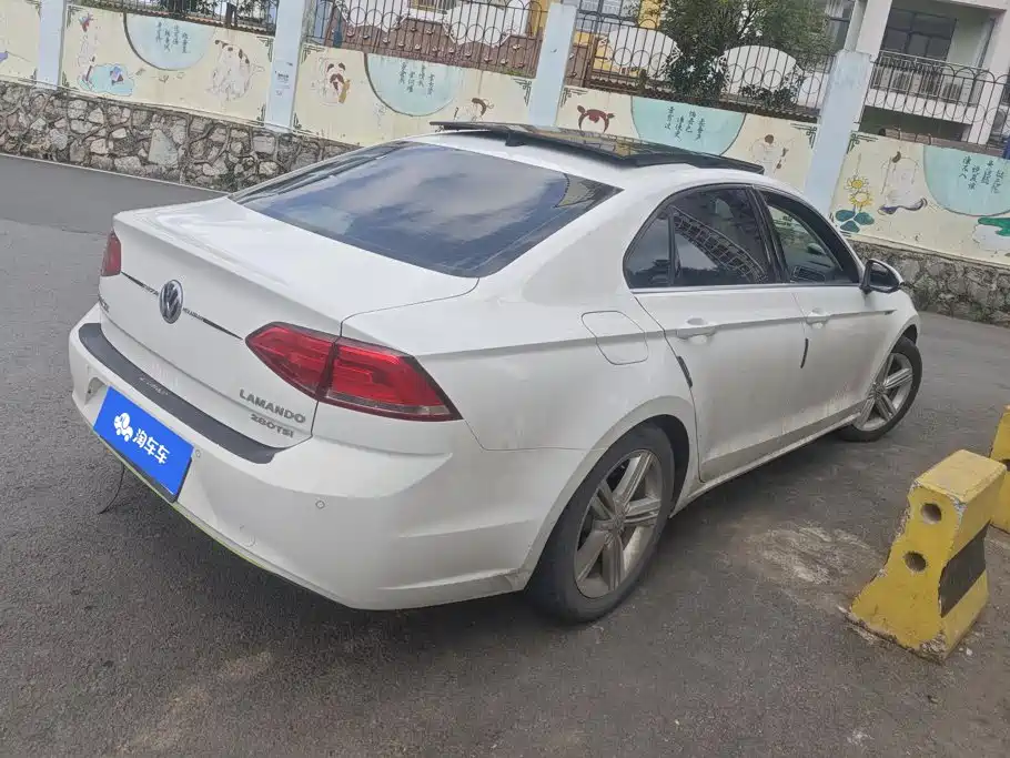 Volkswagen Lamando 2016