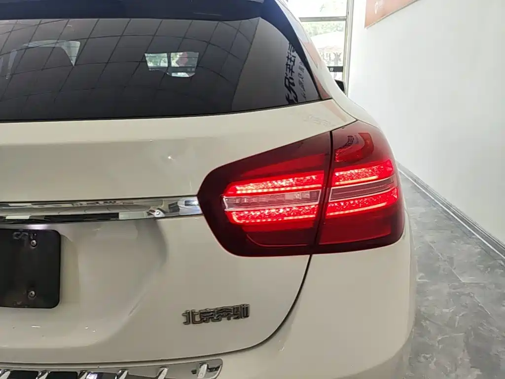 Mercedes-Benz GLA 2019 — фото 24