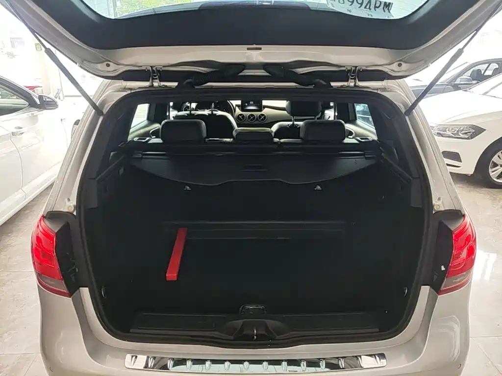 Mercedes-Benz B-Class 2015 — фото 15