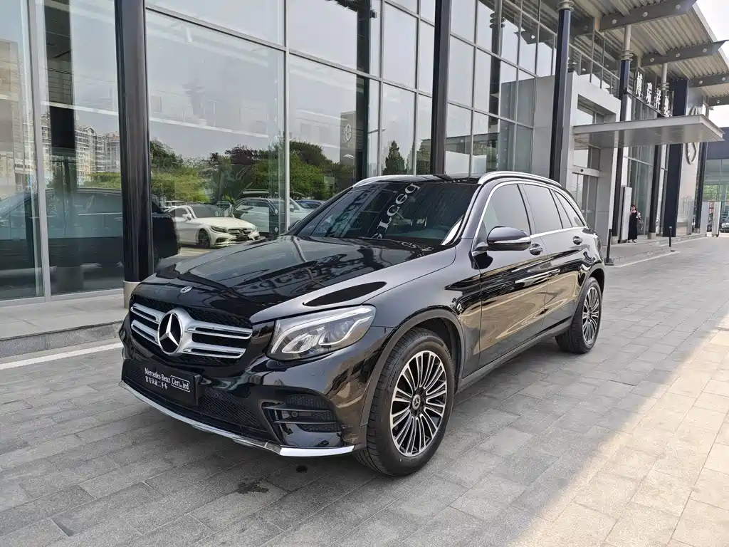 Mercedes-Benz GLC 2019 — фото 1