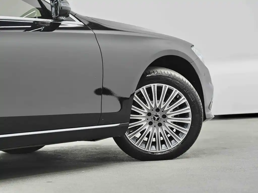 Mercedes-Benz E-Class 2022 — фото 11