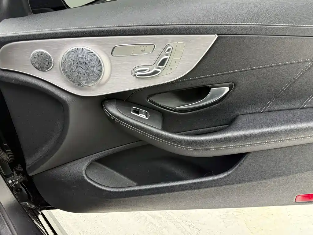 Mercedes-Benz C-Class AMG 2022 — фото 18