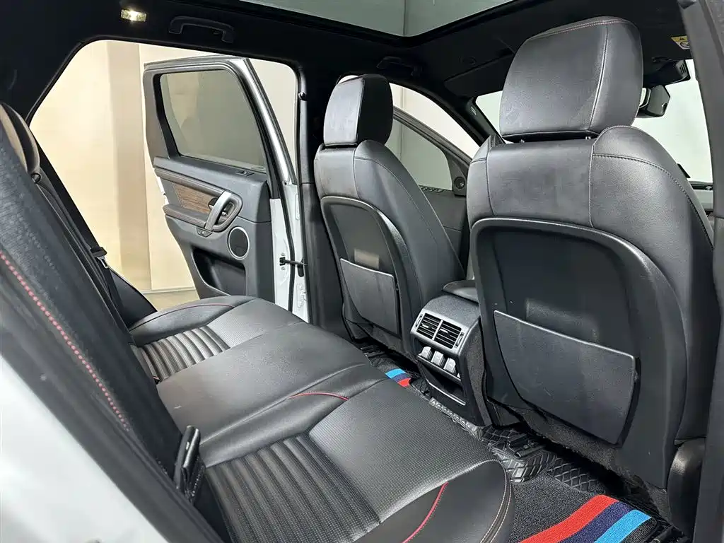 Land Rover Discovery Sport 2022 — фото 14