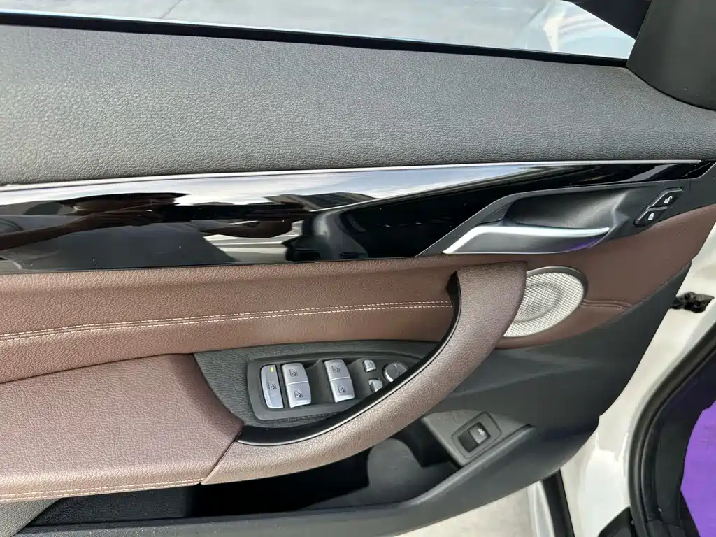 BMW X1 2022 — фото 14