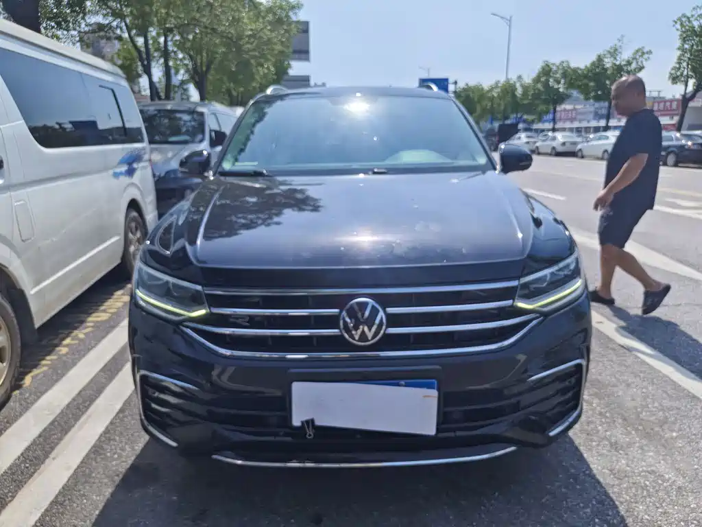 Volkswagen Tiguan L 2021