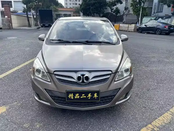BAIC Motor E Series 2014