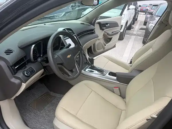 Chevrolet Malibu 2013