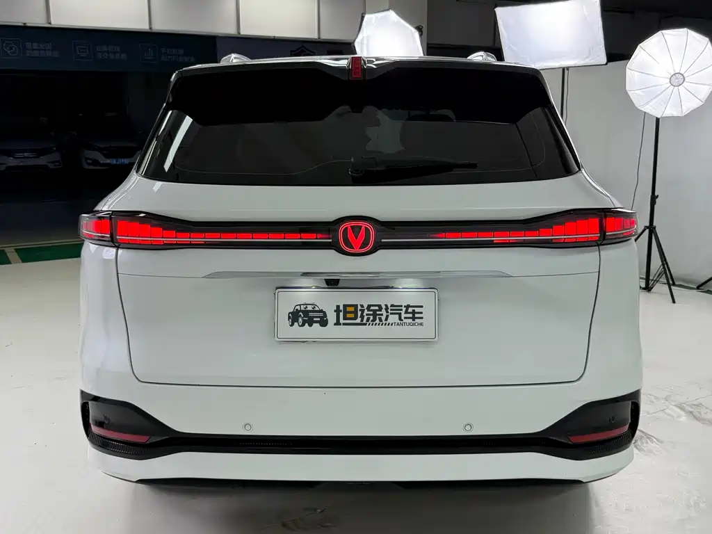 Changan CS75 PLUS 2025 — фото 27