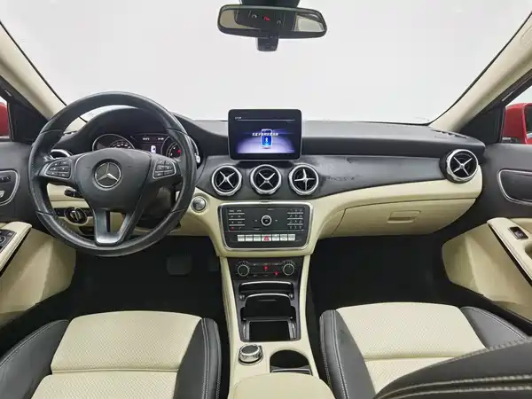 Mercedes-Benz GLA 2018