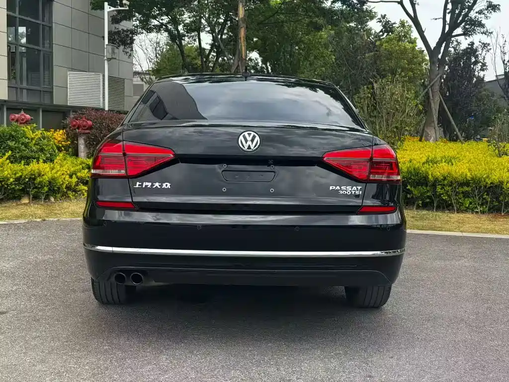 Volkswagen Passat 2016 — фото 8