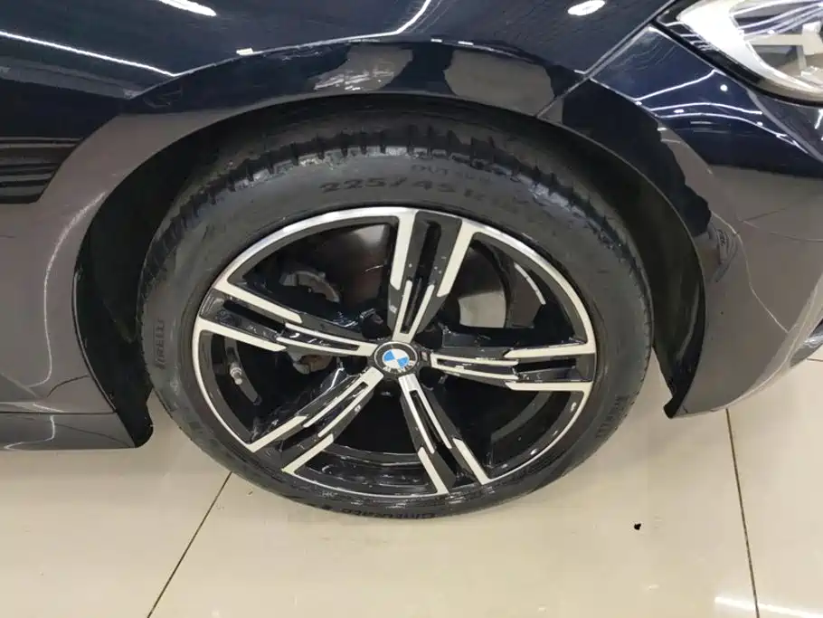 BMW 3 Series 2022