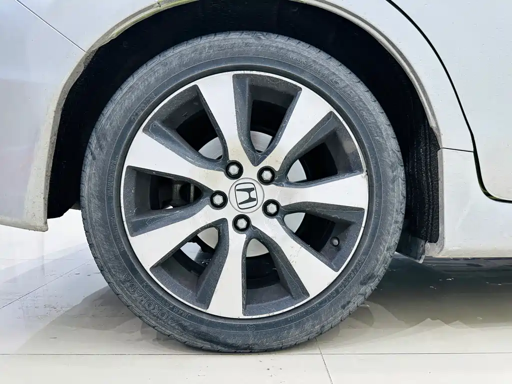 Honda Jade 2014 — фото 17
