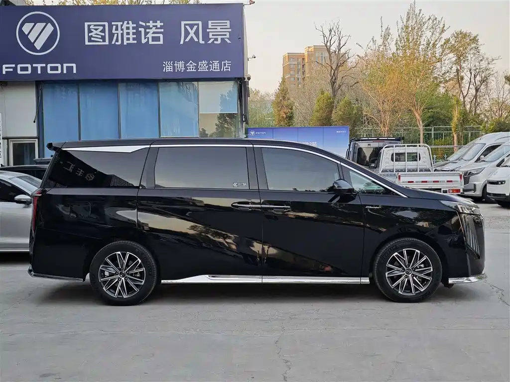 GAC Motor Trumpchi M8 2024 — фото 3