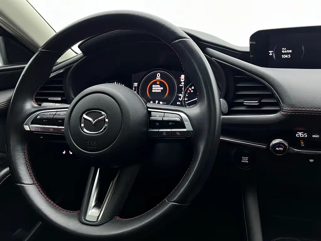 Mazda 3 Axela 2022 — фото 10