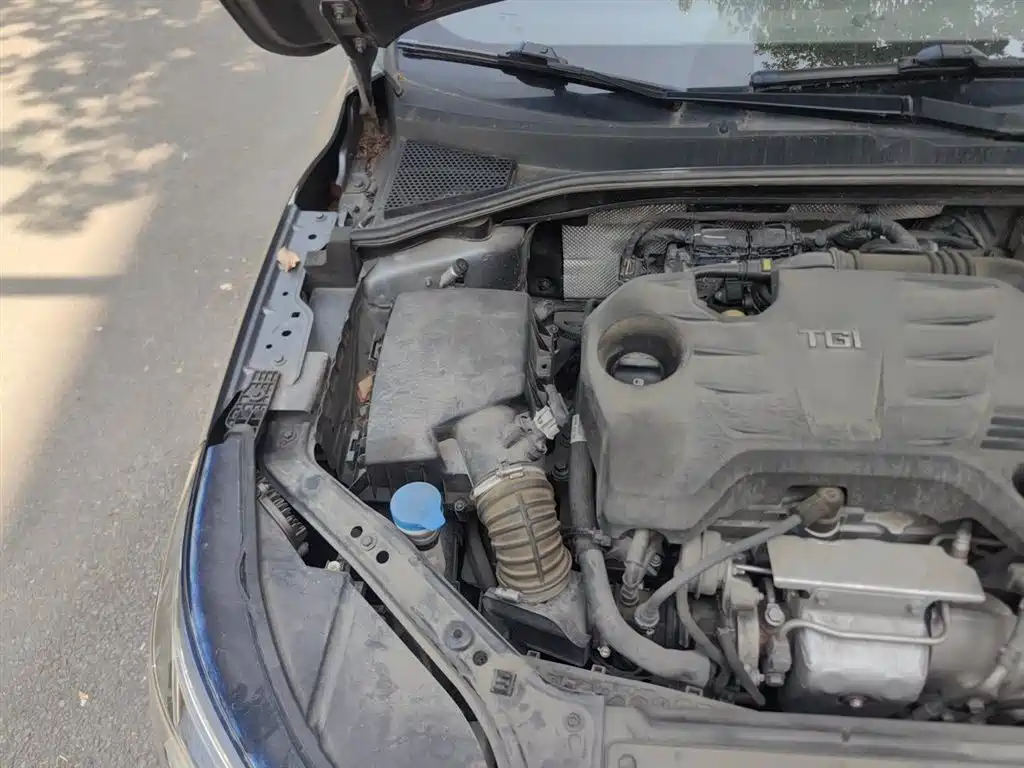 Roewe i6 MAX New Energy 2021 — фото 21