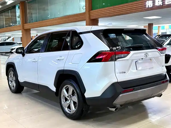 Toyota RAV4 2022