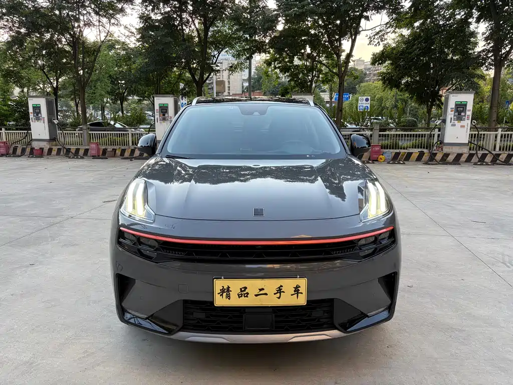 Lynk & Co 06 2021