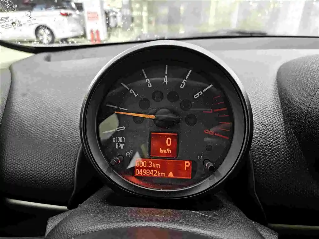 MINI Countryman 2016 — фото 12