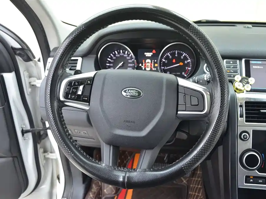 Land Rover Discovery Sport 2016 — фото 10