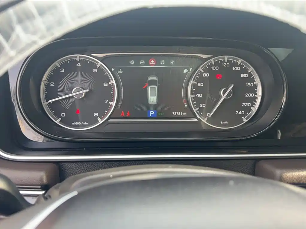 GAC Motor Trumpchi M6 2019 — фото 3