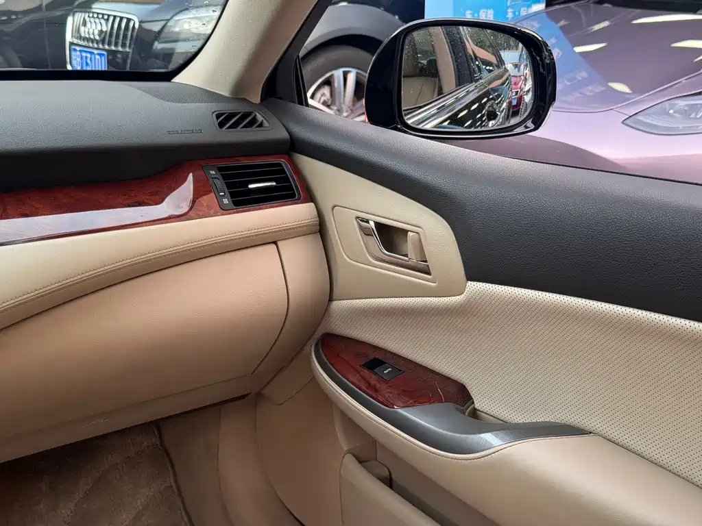 Toyota Crown 2014 — фото 15
