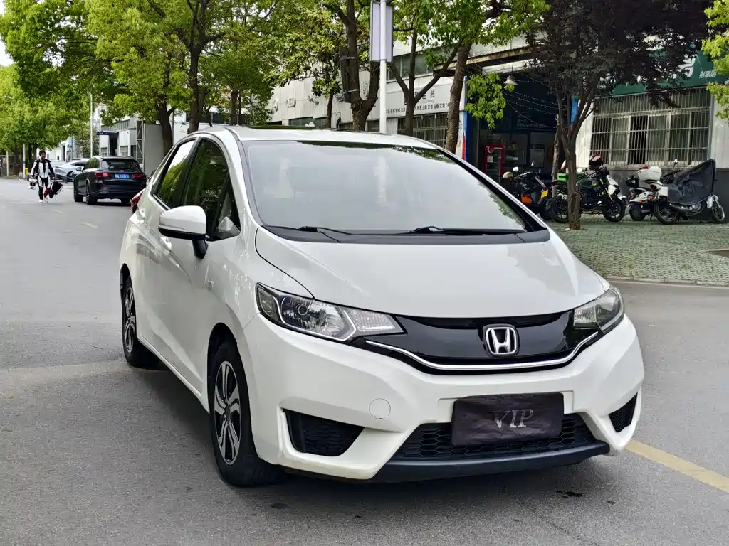 Honda Fit 2017 — фото 3