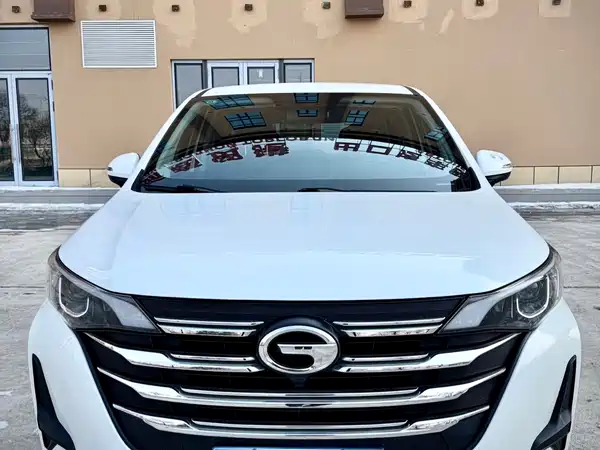 GAC Trumpchi M6 2021