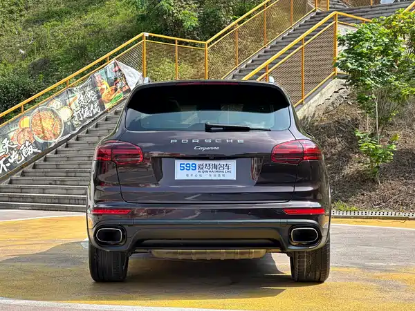 Porsche Cayenne 2016