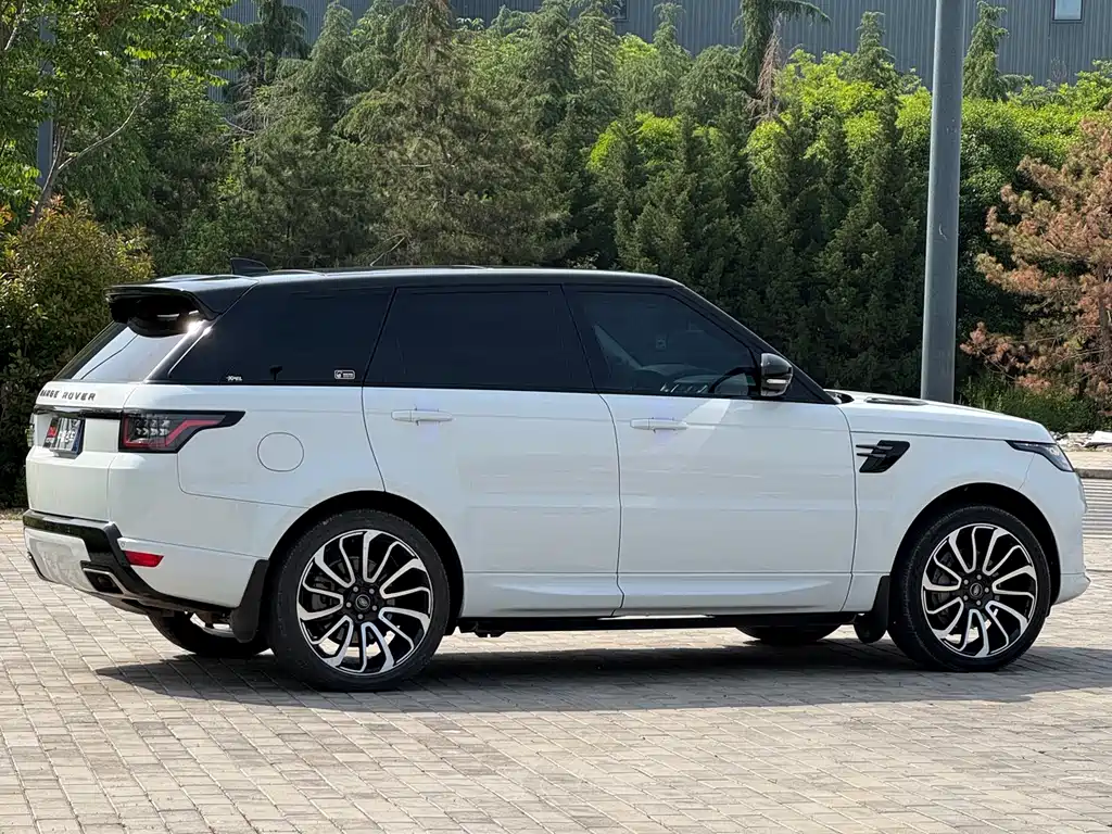 Land Rover Sport 2020 — фото 7