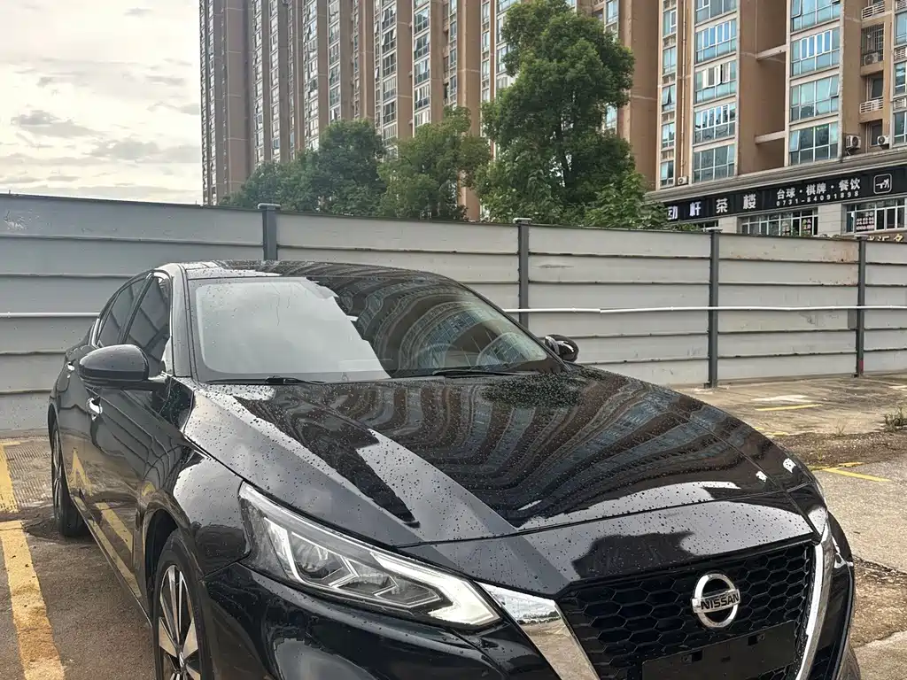 Nissan Teana 2021