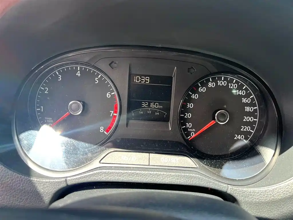 Volkswagen Polo 2016
