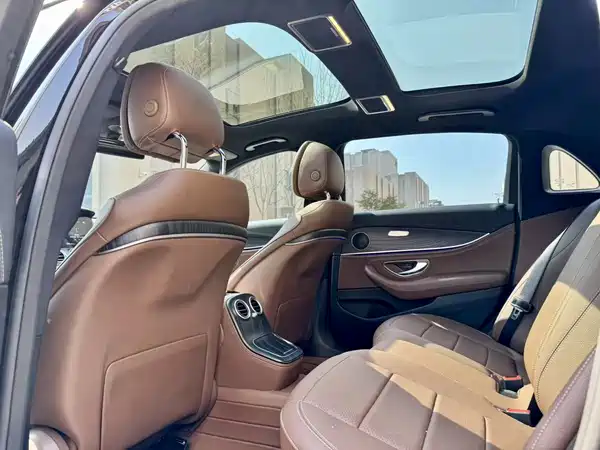 Mercedes-Benz E-Class 2023