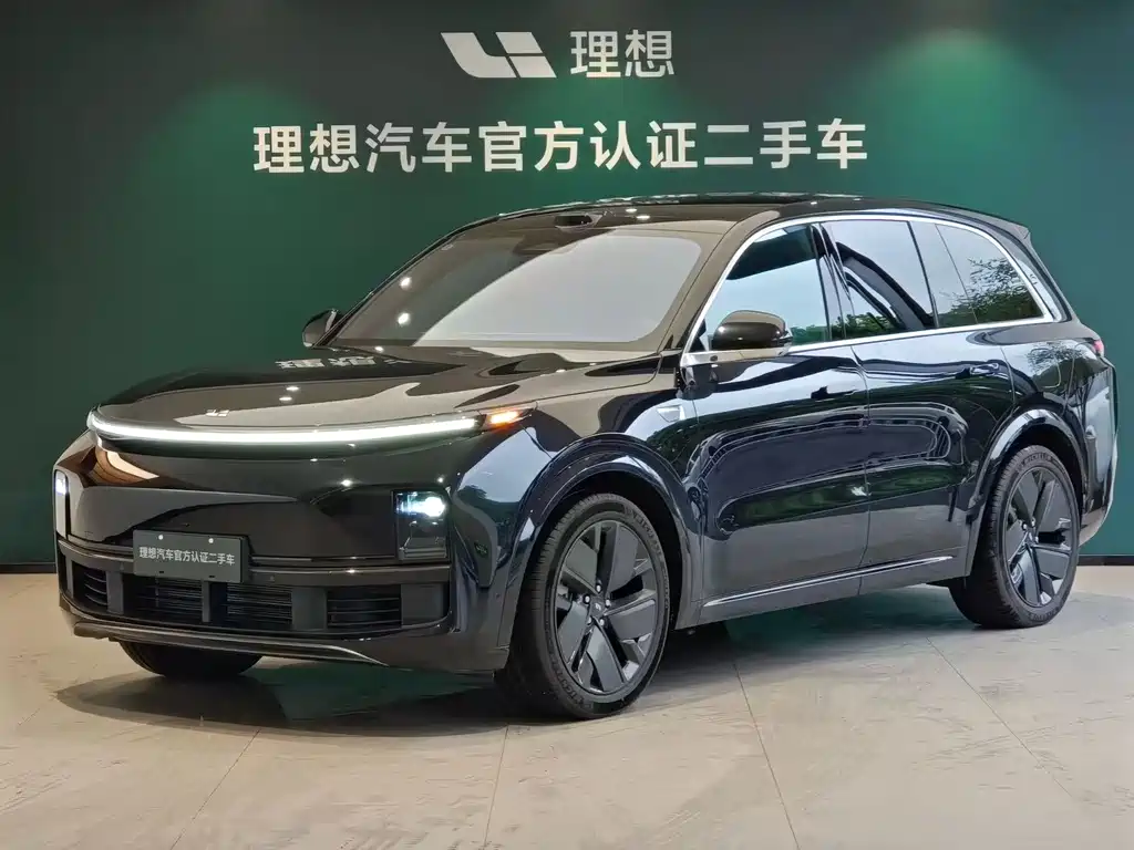 Li Auto L8 2026