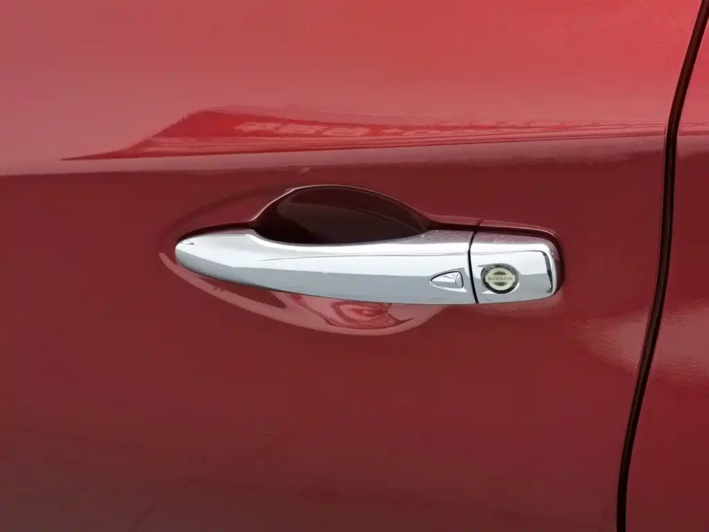 Nissan Tiida 2022 — фото 18