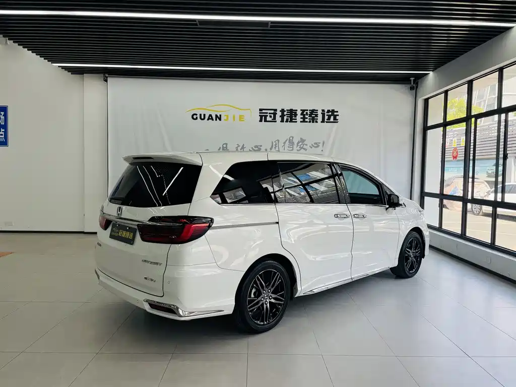 Honda Odyssey 2023 — фото 19