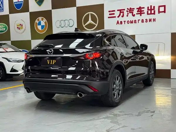 Mazda CX-4 2023