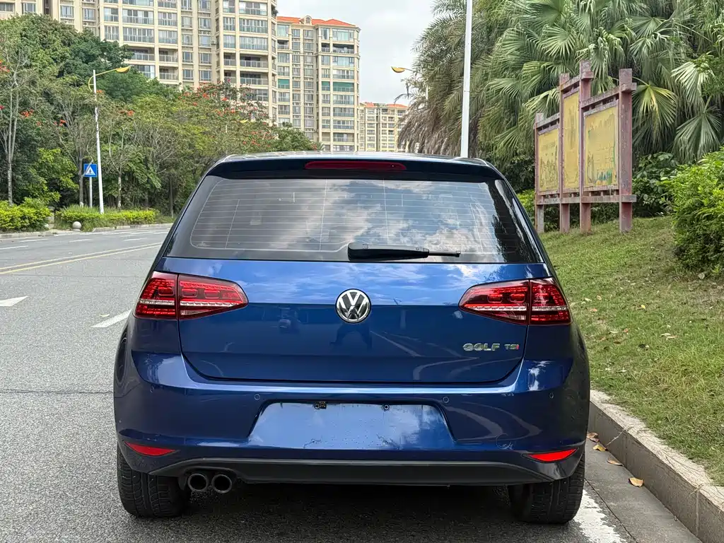 Volkswagen Golf 2014