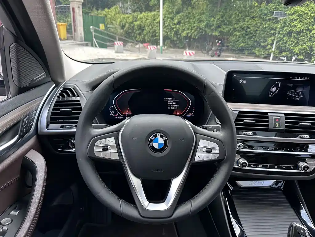 BMW X3 2021 — фото 16