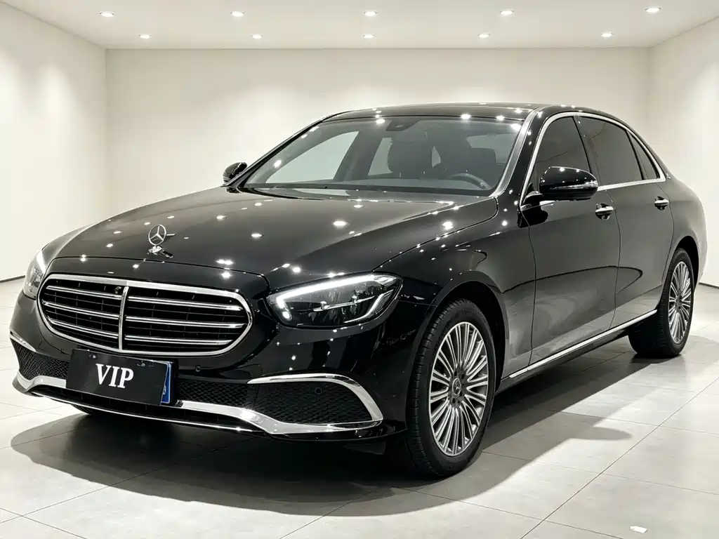 Mercedes-Benz E-Class 2023 — фото 3
