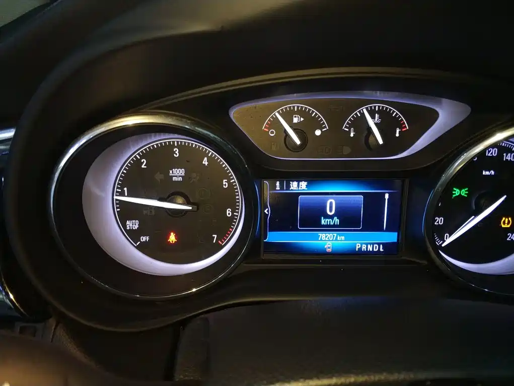 Buick Envision Plus 2018 — фото 12