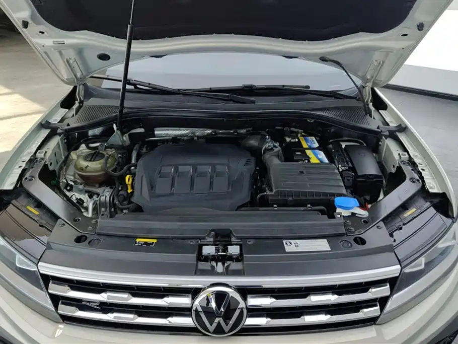 Volkswagen Tiguan L 2021 — фото 10