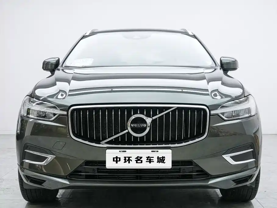 Volvo XC60 2019 — фото 5