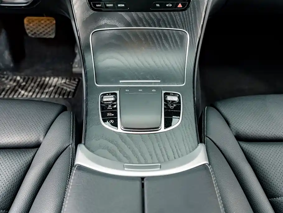 Mercedes-Benz C-Class 2021 — фото 12