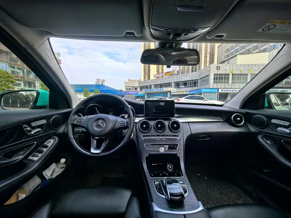 Mercedes-Benz C-Class 2018 — фото 5