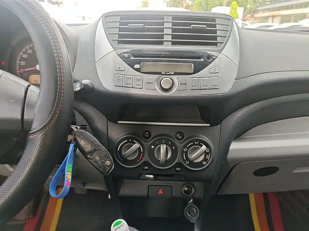 Suzuki Alto 2016 — фото 13