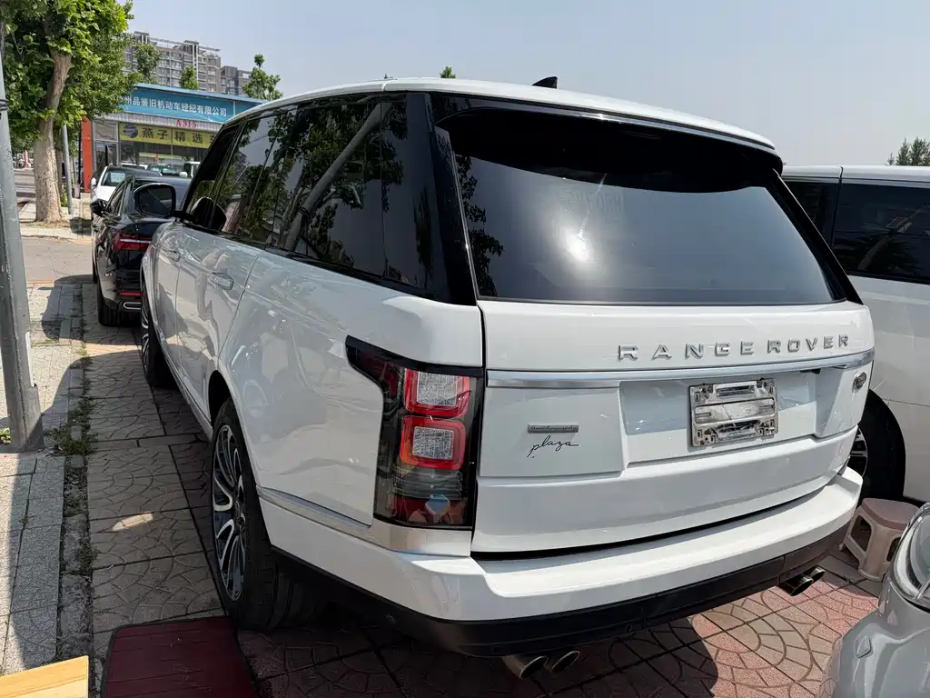 Land Rover Range Rover 2017 — фото 15