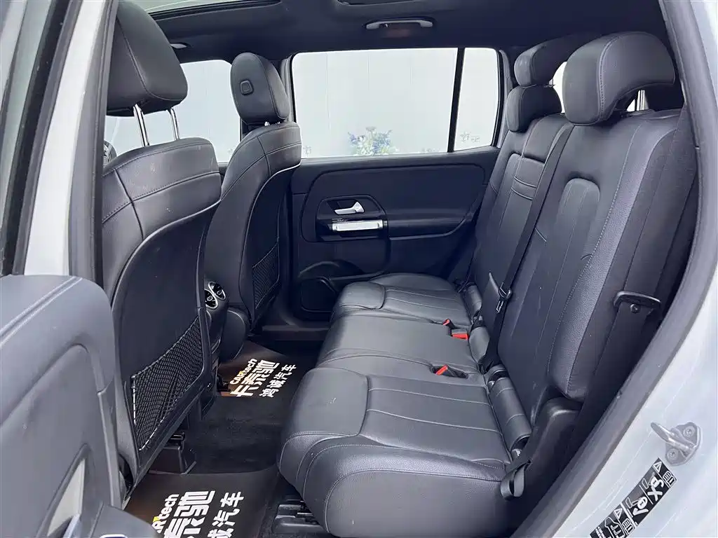 Mercedes-Benz GLB 2021 — фото 20
