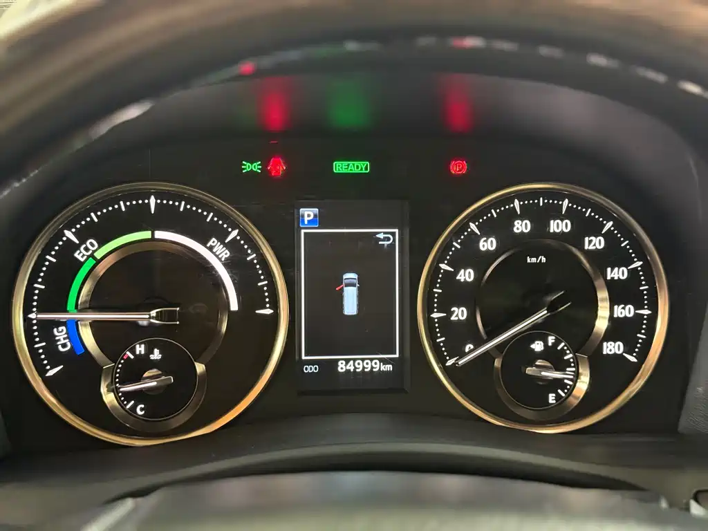 Toyota Alphard 2020 — фото 11
